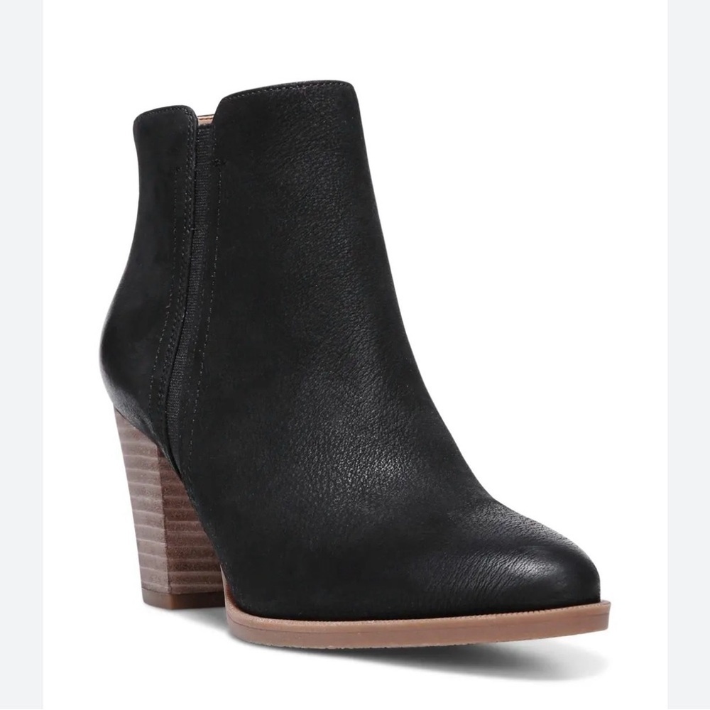 Franco Sarto Women’s Black Leather Pointed Toe Ankle Booties classic chic boots